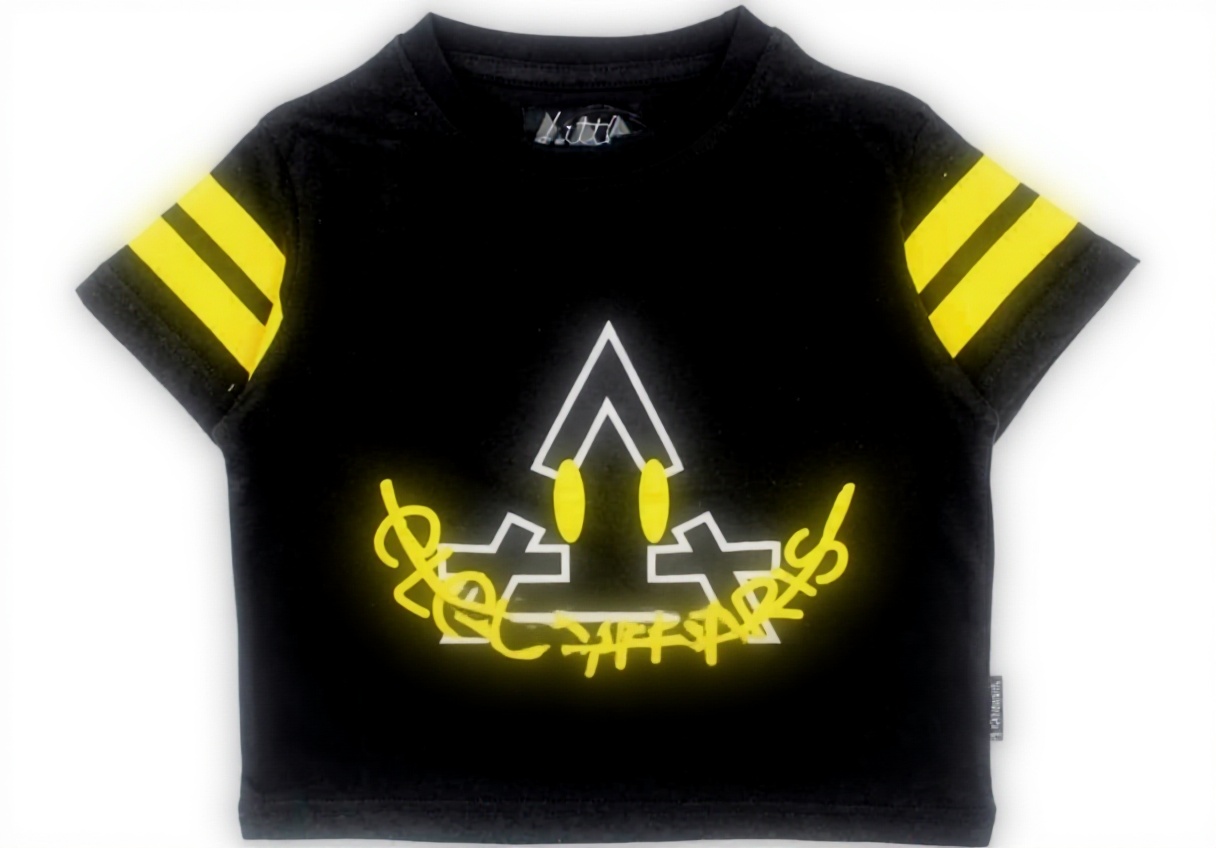 Installing Pavo Monitor Arm on a wooden desk